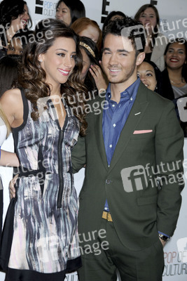 Kevin Jonas mit Gattin Danielle Jonas