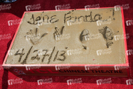 Jane Fonda's Hand and Footprints Ceremony, Los Angeles