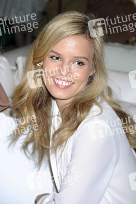 Sunglass Hut's Mother's Day Celebration, New York