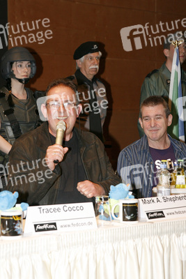 Mark Allen Shepherd, Richard Arnold