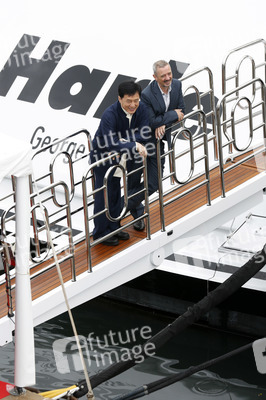 'Skiptrace' Photocall, Cannes 2013