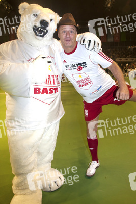 Kiss Cup 2013, Berlin