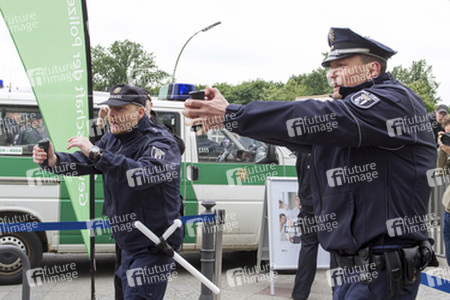 Polizei-Demonstration gegen das Pfefferspray-Verbot, Berlin
