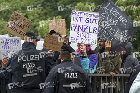 Polizei-Demonstration gegen das Pfefferspray-Verbot, Berlin