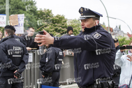 Polizei-Demonstration gegen das Pfefferspray-Verbot, Berlin