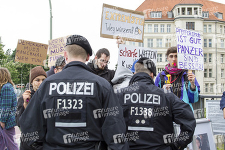 Polizei-Demonstration gegen das Pfefferspray-Verbot, Berlin