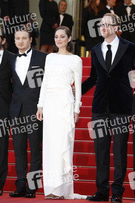 Jeremy Renner, Marion Cotillard, James Gray