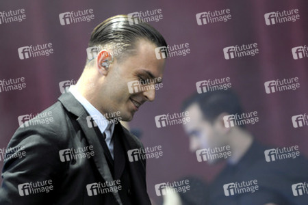 Theo Hutchcraft (Hurts)