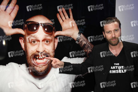 'Bitte recht freundlich' Vernissage, Berlin