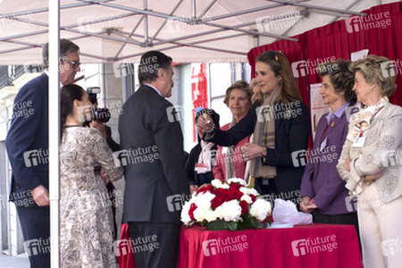 Elena von Spanien mit ihrem persönlichen Sekretär Carlos Garcia Revenga