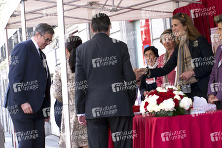 Elena von Spanien mit ihrem persönlichen Sekretär Carlos Garcia Revenga