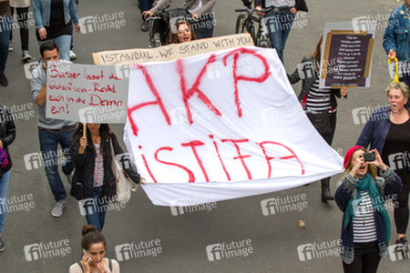Solidaritäts-Demonstration für die Aufständischen in Istanbul