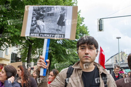 Solidaritäts-Demonstration für die Aufständischen in Istanbul