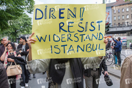 Solidaritäts-Demonstration für die Aufständischen in Istanbul