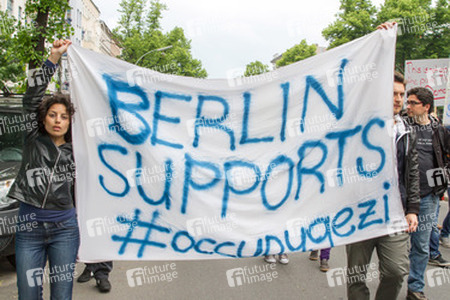 Solidaritäts-Demonstration für die Aufständischen in Istanbul
