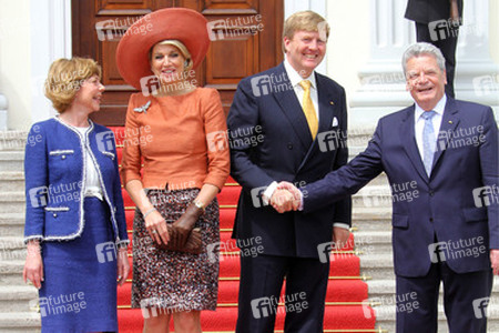 Ministerpräsident Gauck empfängt das niederländische Königspaar, Berlin