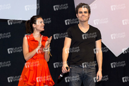 Torrey deVitto, Paul Wesley