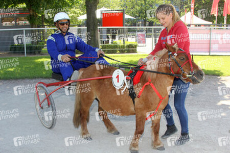 Bild Renntag, Hamburg