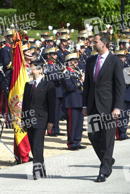 Prinz Felipe empfängt Prinz Naruhito, Madrid