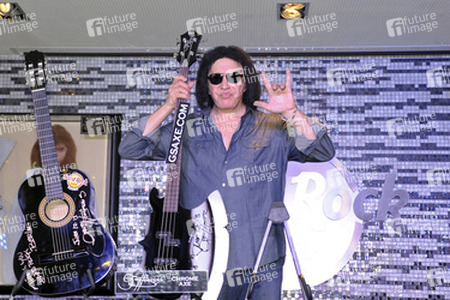 Gene Simmons im Hard Rock Cafe, Berlin