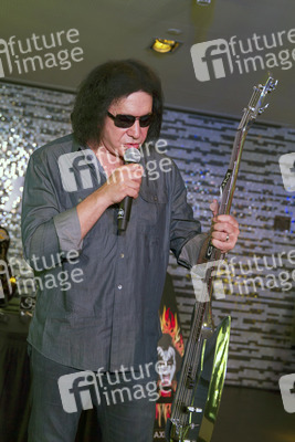 Gene Simmons im Hard Rock Cafe, Berlin