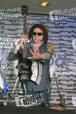 Gene Simmons im Hard Rock Cafe, Berlin