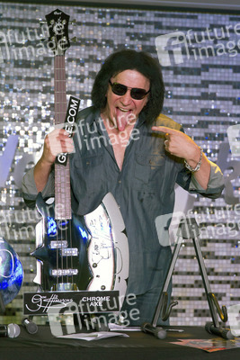 Gene Simmons im Hard Rock Cafe, Berlin