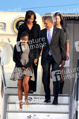Barack Obama mit Gattin Michelle und Töchtern Natacha und Malia Ann