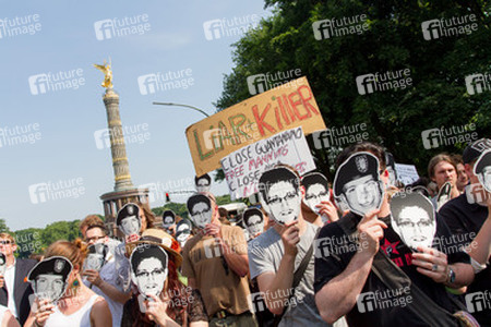 Anti Obama Demonstration, Berlin
