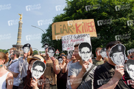 Anti Obama Demonstration, Berlin