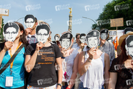 Anti Obama Demonstration, Berlin