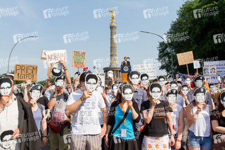 Anti Obama Demonstration, Berlin