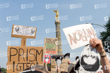 Anti Obama Demonstration, Berlin