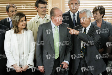 König Juan Carlos besucth die Permanent Commission of the Economic and Social Council, Madrid