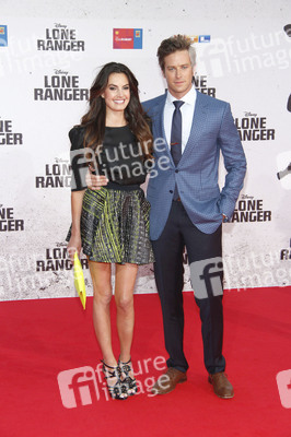 Elizabeth Chambers, Armie Hammer