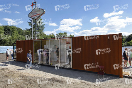Studentendorf Plänterwald, erster Wohncontainer, Berlin