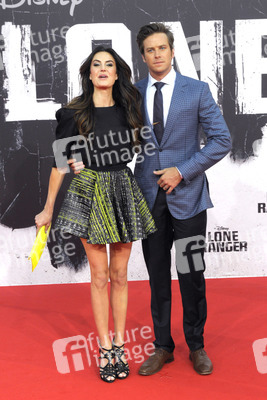 Elizabeth Chambers, Armie Hammer