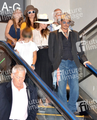 Johnny Depp verlässt Japan