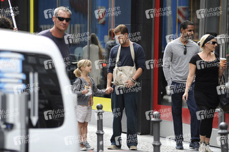 Til Schweiger, Emma Tiger Schweiger