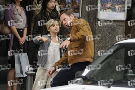 Emma Tiger Schweiger, Samuel Finzi