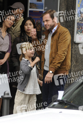 Emma Tiger Schweiger, Samuel Finzi