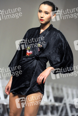 Rococo Dessous 24 Karat Gold Lingerie Fashion Show, New York