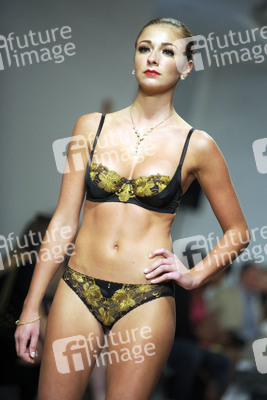 Rococo Dessous 24 Karat Gold Lingerie Fashion Show, New York