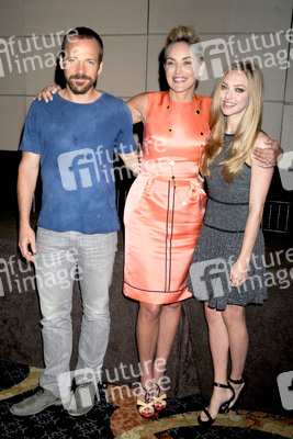 Peter Sarsgaard, Sharon Stone, Amanda Seyfried