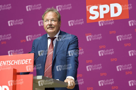 Pressestatement von Peer Steinbrueck und dem ver.di-Vorsitzenden Frank Bsirske, Berlin