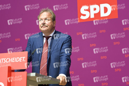 Pressestatement von Peer Steinbrueck und dem ver.di-Vorsitzenden Frank Bsirske, Berlin