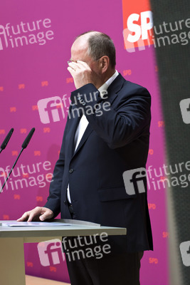 Pressestatement von Peer Steinbrueck und dem ver.di-Vorsitzenden Frank Bsirske, Berlin