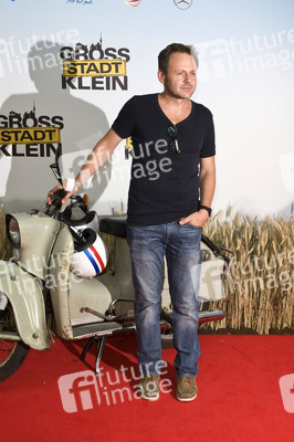 'Grossstadtklein' Premiere, Berlin