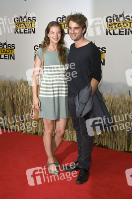 'Grossstadtklein' Premiere, Berlin