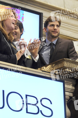 Ashton Kutcher Läutet die Eröffnungsglocke des NYSE, New York